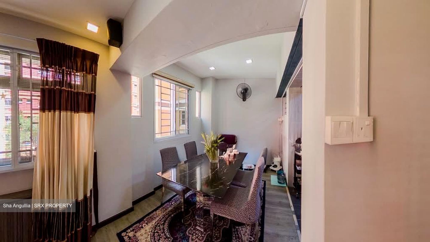 Blk 856C Tampines Street 82 (Tampines), HDB Executive #582850251
